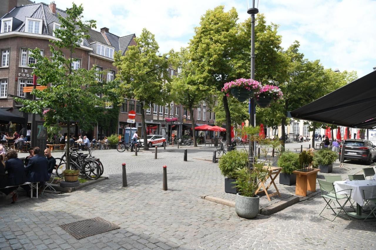 Апартаменты Vrijdagmarkt By Lit D'Art Антверпен Экстерьер фото