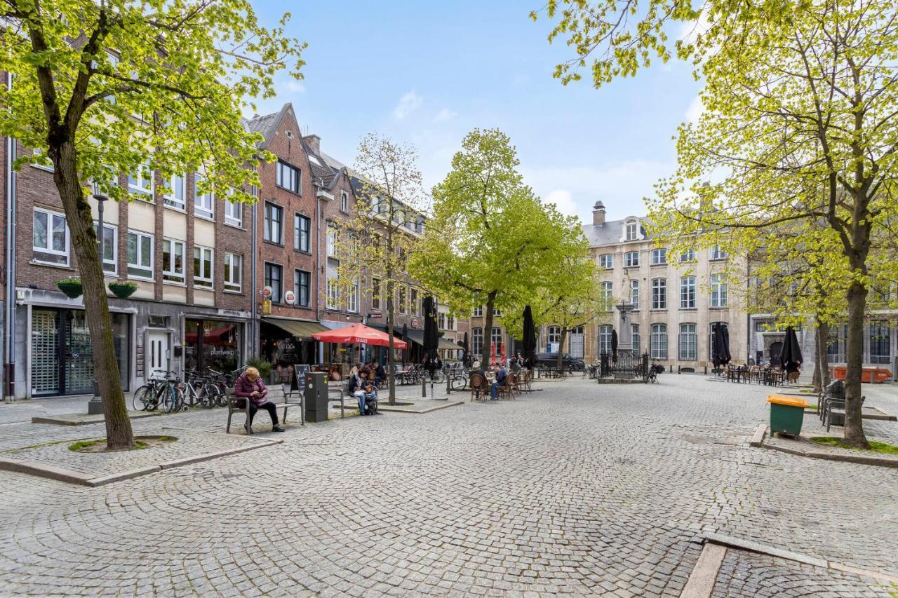 Апартаменты Vrijdagmarkt By Lit D'Art Антверпен Экстерьер фото
